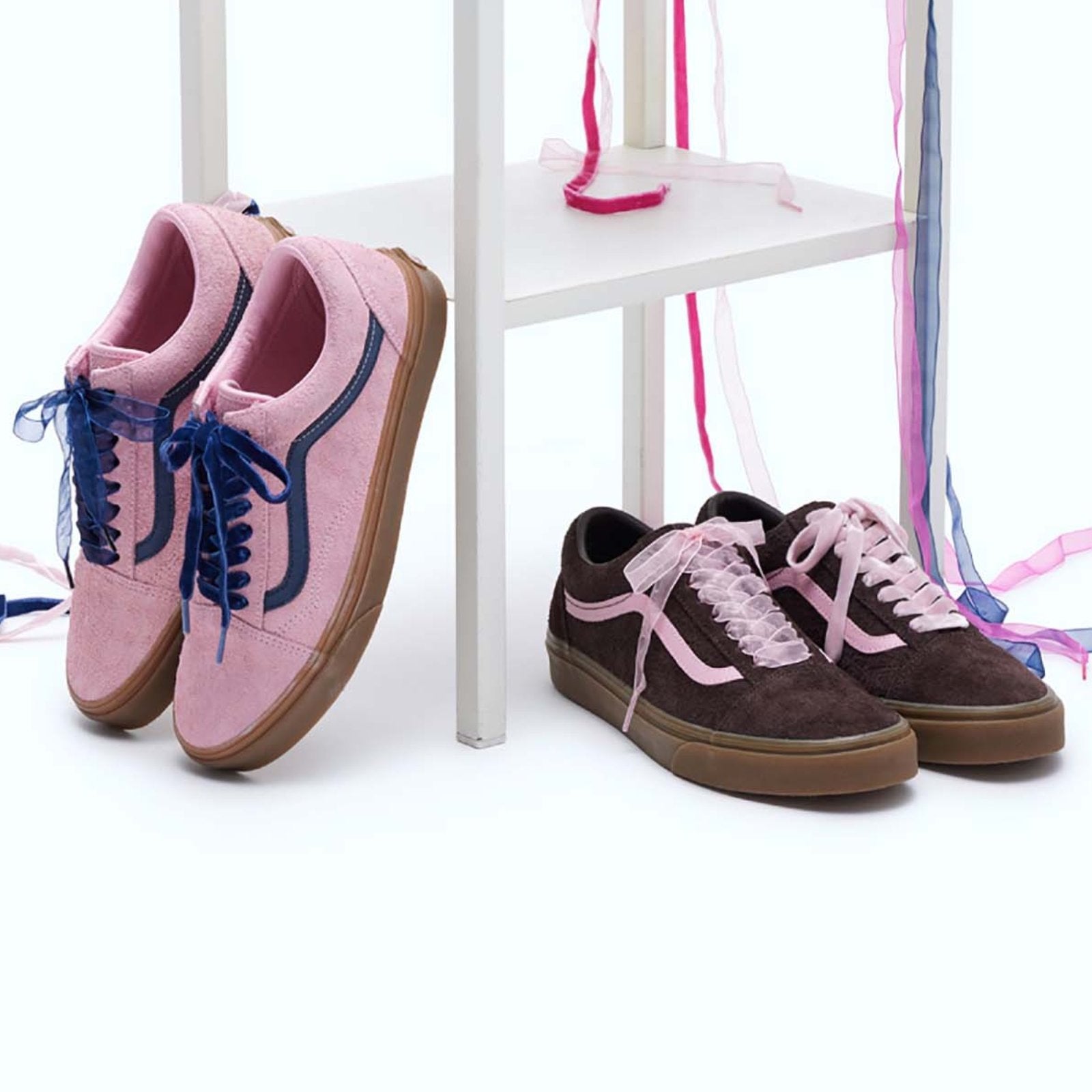 VANS OLDSKOOL オレンジ？ピンク？系 スエード ガムソール US9 バンズ オールドスクール アメリカ限定!!  VANS OLD SKOOL 青xオレンジ系 スエード US9.5 (27.5cm相当) オールド